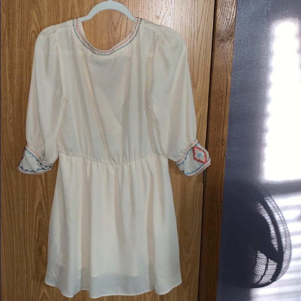 Dress - Picture 2 of 2